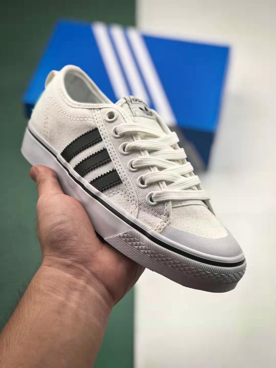 Adidas Originals Nizza Lo CQ2331 - Classic Low-Top Sneakers