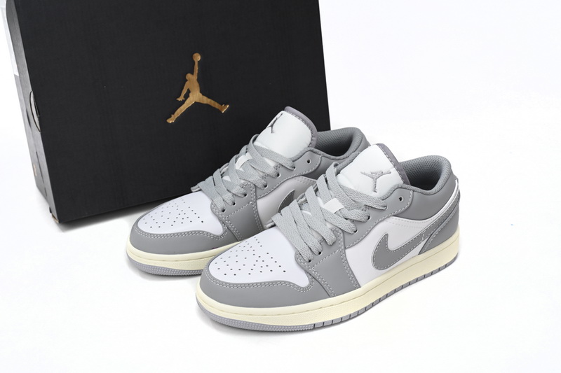 Air Jordan 1 Low 'Vintage Grey' - Iconic Sneakers for Stylish Comfort Air Jordan 1 Low 'Vintage Grey' - Iconic Sneakers for Stylish Comfort