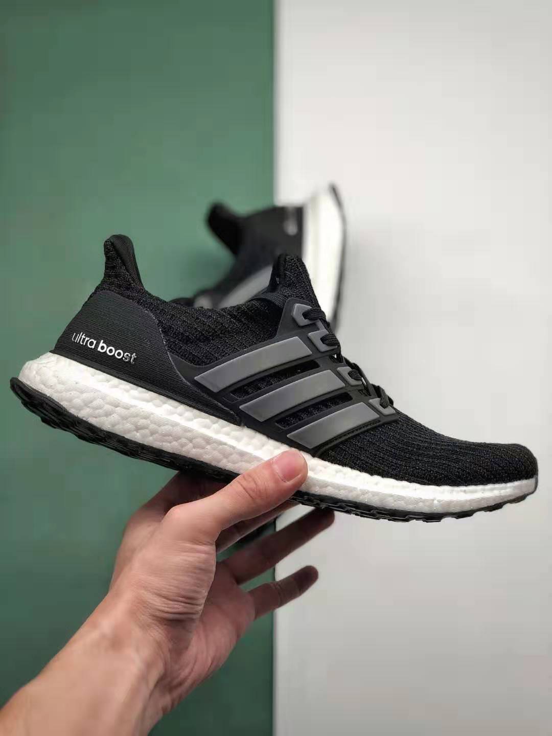 Adidas UltraBoost 4.0 'Anniversary' BB6220 - Limited Edition Boost Sneakers Adidas UltraBoost 4.0 'Anniversary' BB6220 - Limited Edition Boost Sneakers