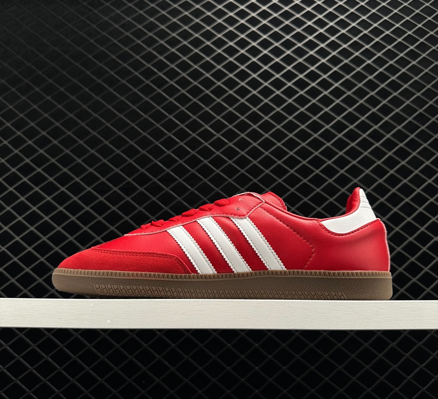 Adidas Samba Team Arsenal HQ7033 - Iconic Style for Football Enthusiasts