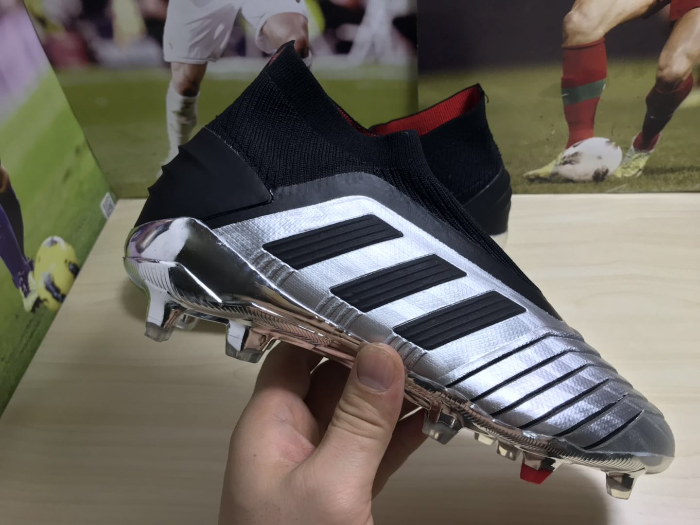 Adidas Predator 19+ FG Silver Metallic F35611 - Top Performance Football Boots Adidas Predator 19+ FG Silver Metallic F35611 - Top Performance Football Boots