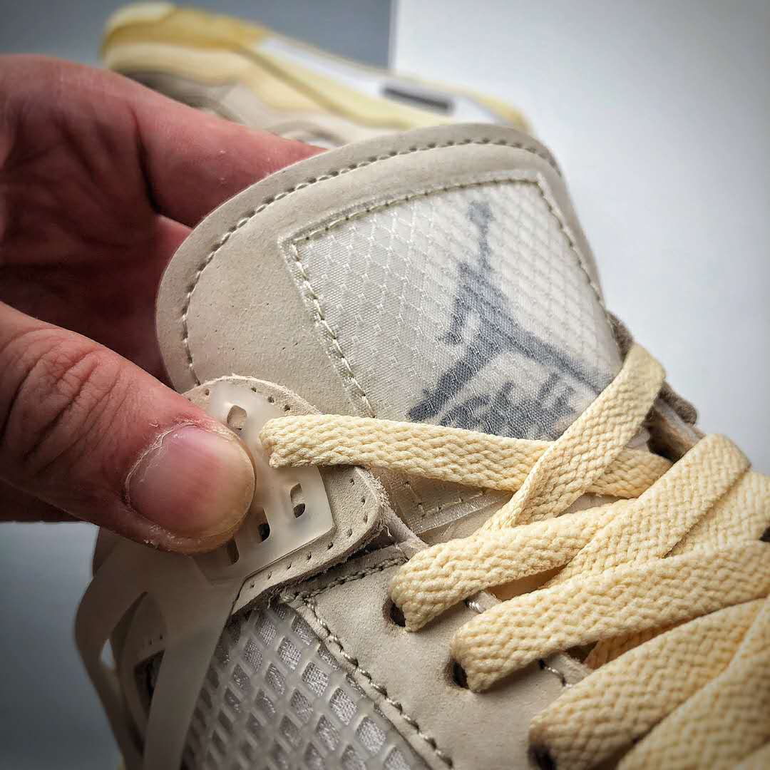 Off-White x Air Jordan 4 SP 'Sail' Sneakers - Limited Edition! Off-White x Air Jordan 4 SP 'Sail' Sneakers - Limited Edition!