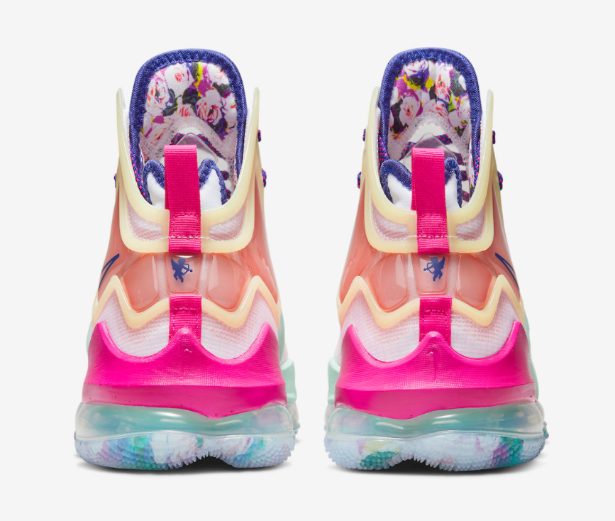 Nike LeBron 19 EP 'Valentine's Day' DH8460-900 | Limited Edition Basketball Shoes