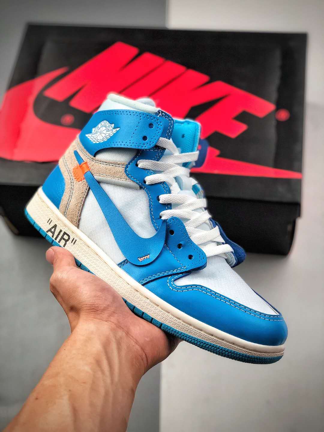 Off-White x Air Jordan 1 Retro High OG 'UNC' AQ0818-148 - Page 363