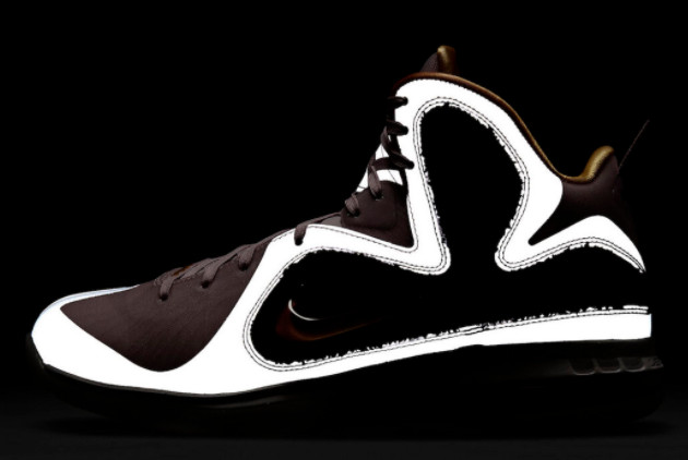 Nike LeBron 9 'Regal Pink' Regal Pink/Multi-Color-Velvet Brown DJ3908-600 | Limited Edition Basketball Sneakers