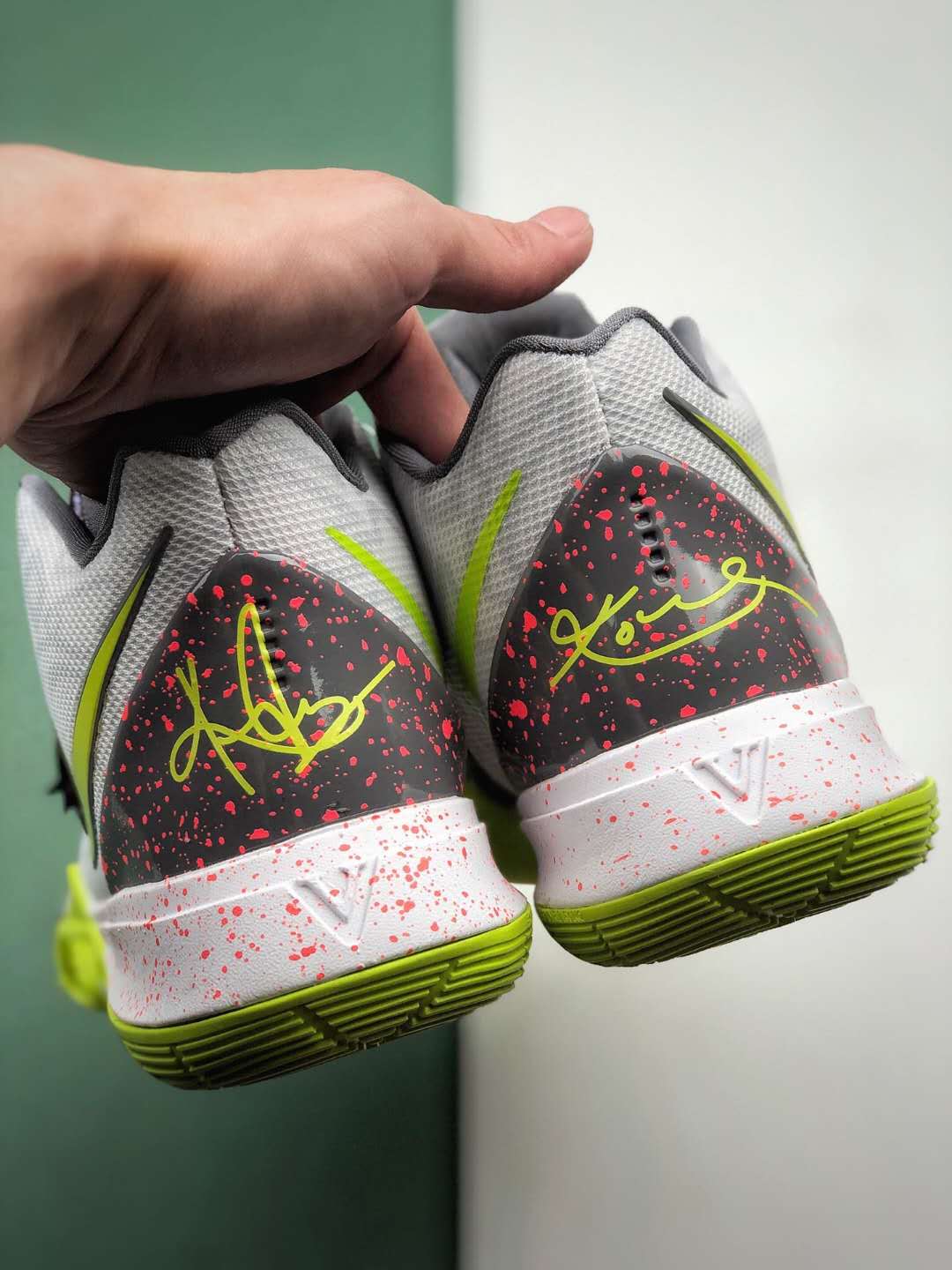 Nike Kyrie 5 Mamba Mentality AO2919-102 - Authentic Performance Basketball Shoes Nike Kyrie 5 Mamba Mentality AO2919-102 - Authentic Performance Basketball Shoes