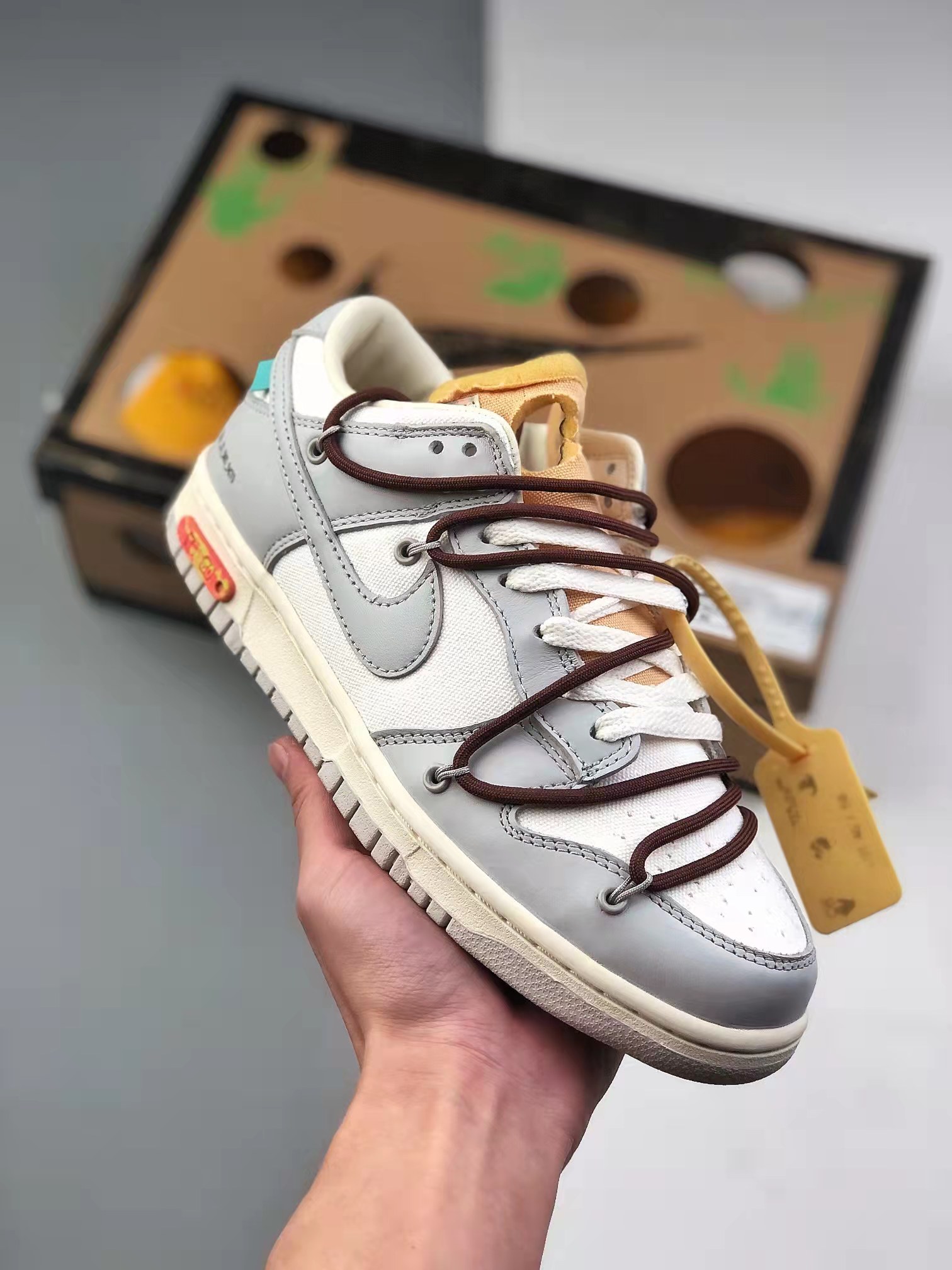 Nike Off-White x Dunk Low 'Lot 46 of 50' DM1602-102 - Limited Edition Collaboration Sneakers