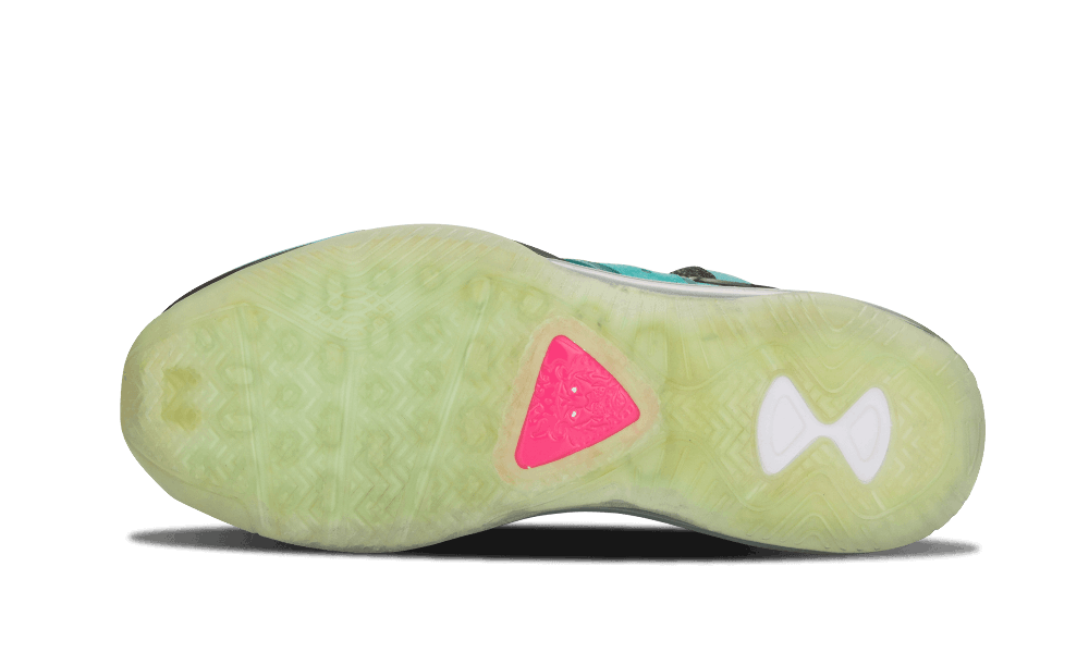 Nike LeBron 8 Retro 'South Beach' 2021 CZ0328-400 - Premium Basketball Sneakers Nike LeBron 8 Retro 'South Beach' 2021 CZ0328-400 - Premium Basketball Sneakers