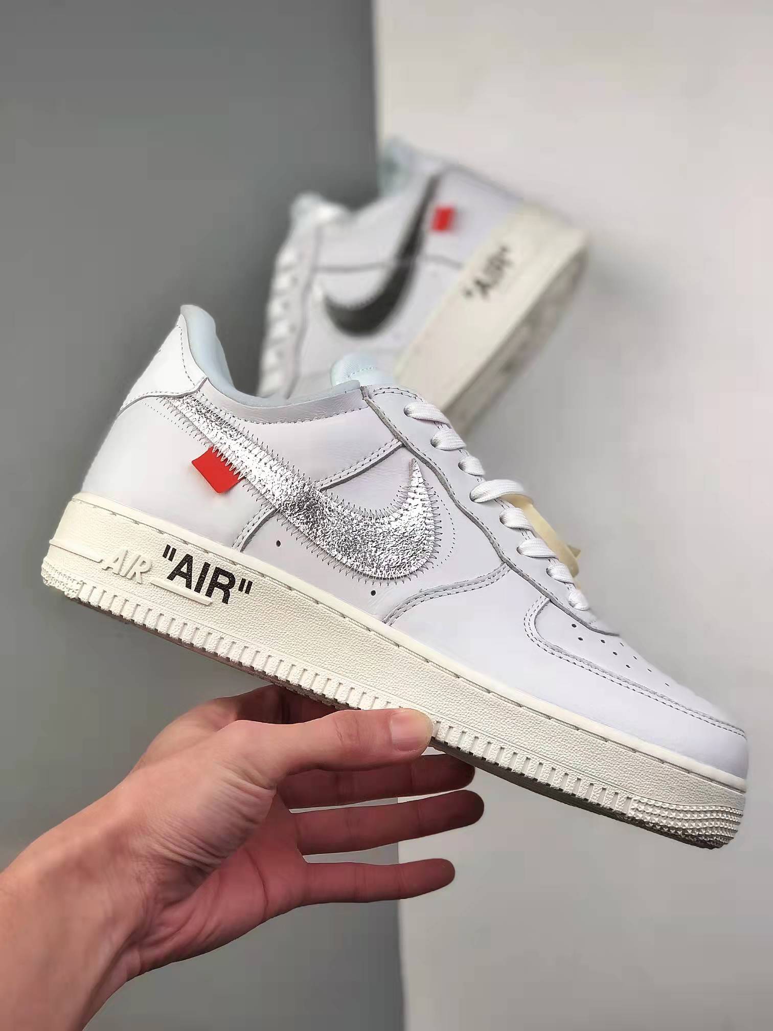Nike OFF-WHITE x Nike Air Force 1 'ComplexCon Exclusive' AO4297-100 - Limited Edition Collab Sneakers Nike OFF-WHITE x Nike Air Force 1 'ComplexCon Exclusive' AO4297-100 - Limited Edition Collab Sneakers