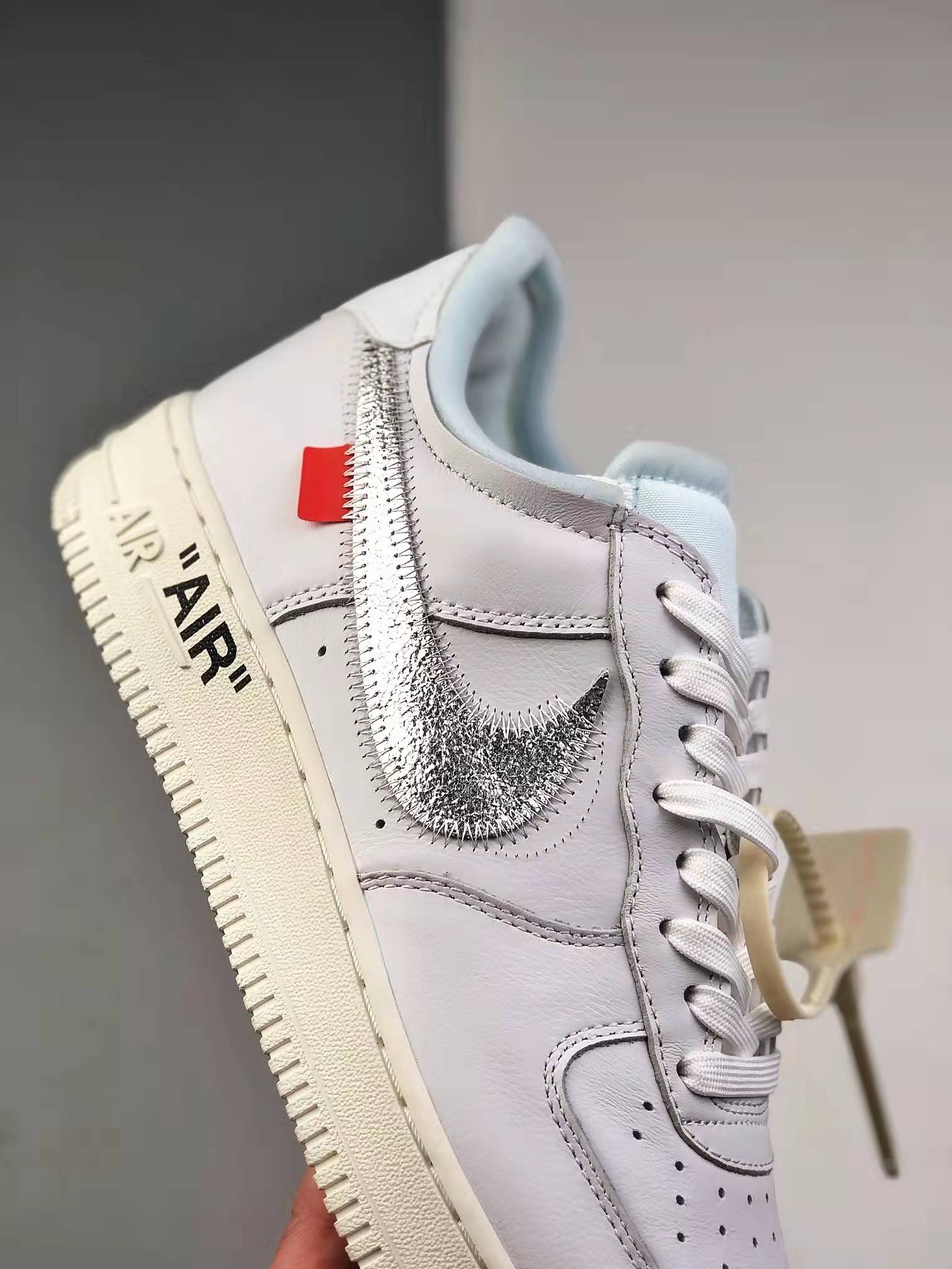 Nike OFF-WHITE x Nike Air Force 1 'ComplexCon Exclusive' AO4297-100 - Limited Edition Collab Sneakers Nike OFF-WHITE x Nike Air Force 1 'ComplexCon Exclusive' AO4297-100 - Limited Edition Collab Sneakers