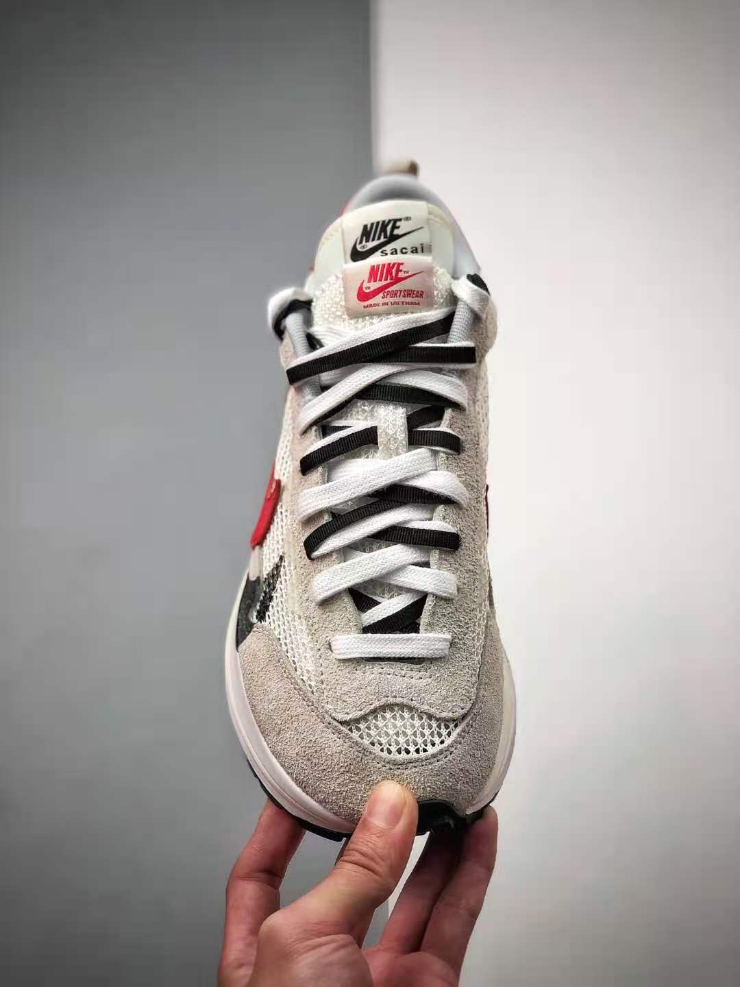 Nike sacai x VaporWaffle 'Black White' CV1363-001 - The Ultimate Fusion of Style and Comfort