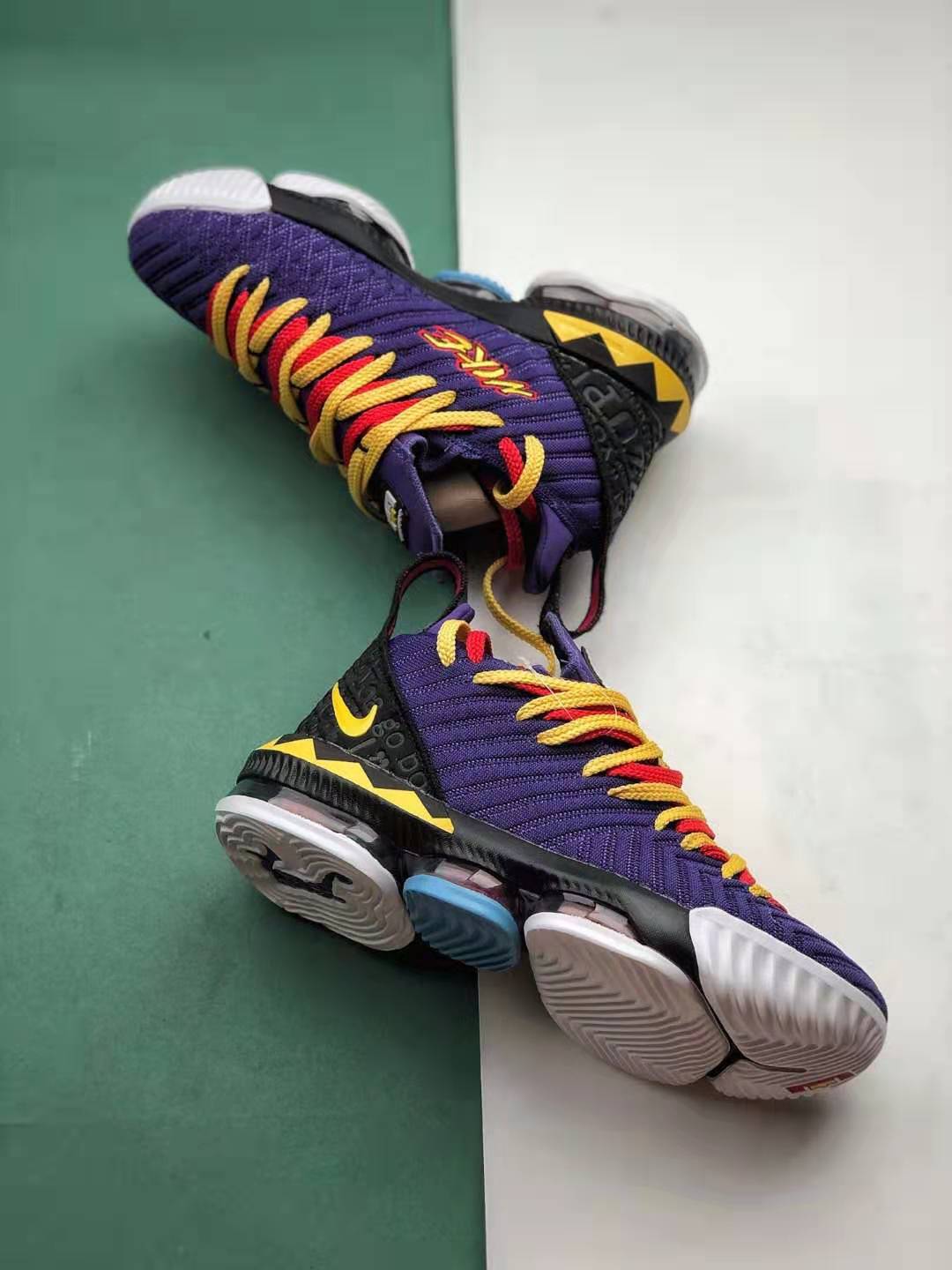 Nike LeBron 16 'Martin' CI1520-500 - Premium Basketball Shoes Nike LeBron 16 'Martin' CI1520-500 - Premium Basketball Shoes
