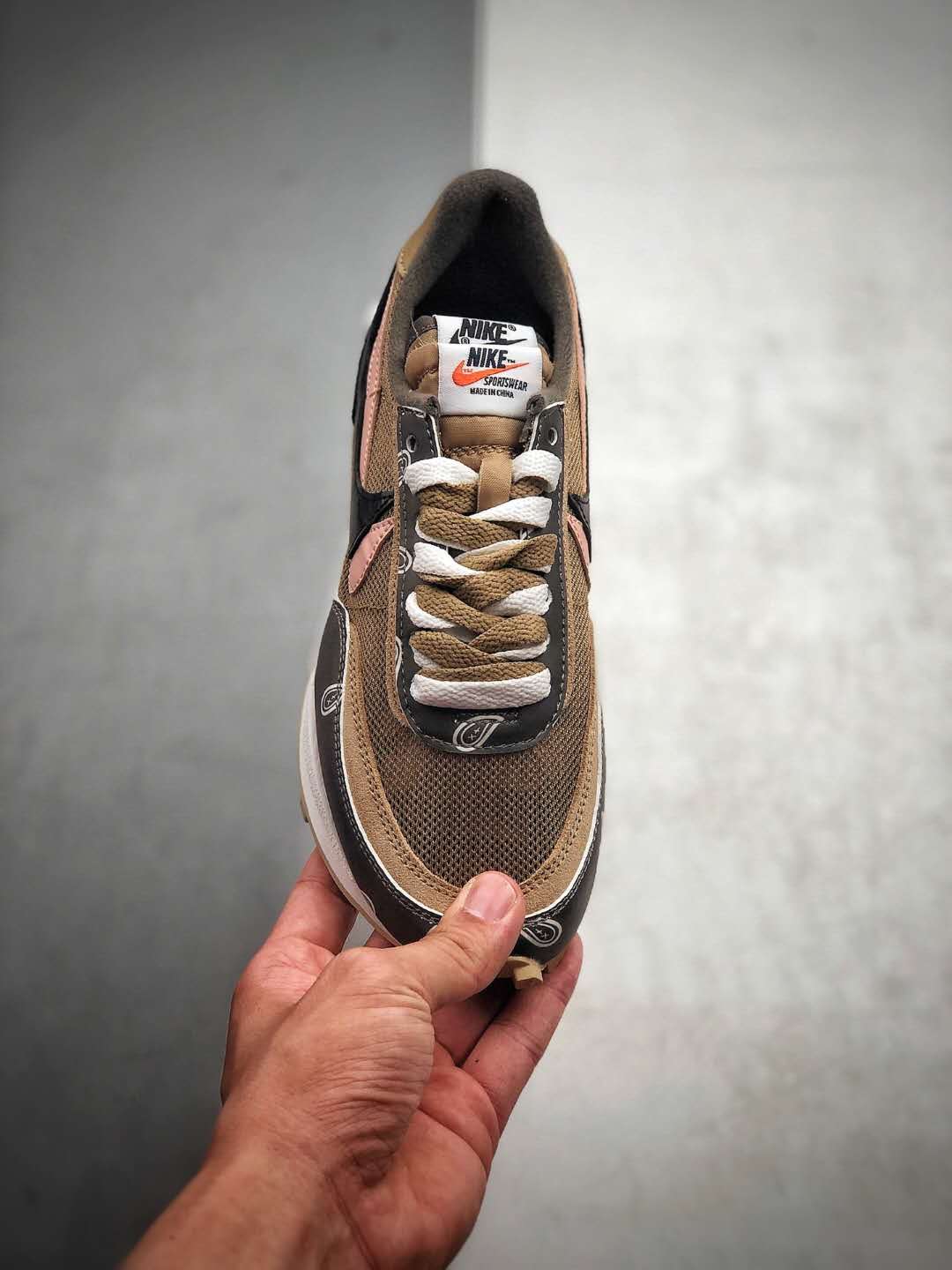 Travis Scott x Sacai x Nike LDV Waffle Daybreak Jackboys BV5053-001 – Limited Edition Collaborative Sneakers Travis Scott x Sacai x Nike LDV Waffle Daybreak Jackboys BV5053-001 – Limited Edition Collaborative Sneakers