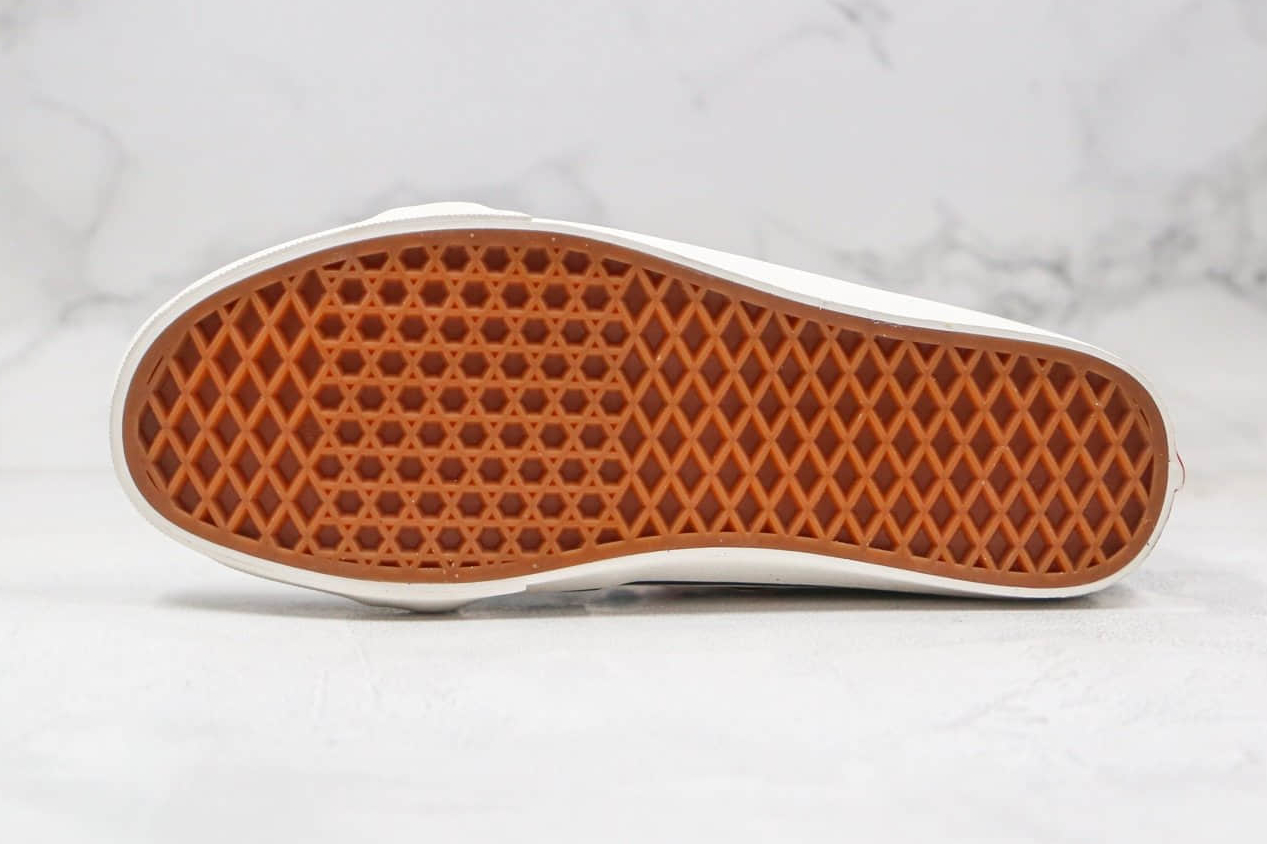 Vans Mod Checkerboard SK8-Hi 138 Decon Sf 'Red Blue' VN0A3MV122N - Stylish and Classic Checkerboard Design Vans Mod Checkerboard SK8-Hi 138 Decon Sf 'Red Blue' VN0A3MV122N - Stylish and Classic Checkerboard Design