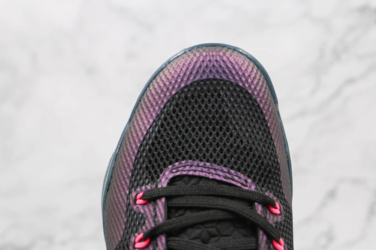 Nike Kobe 11 'Invisibility Cloak' 836183-005 - Supreme Performance and Sleek Design Nike Kobe 11 'Invisibility Cloak' 836183-005 - Supreme Performance and Sleek Design