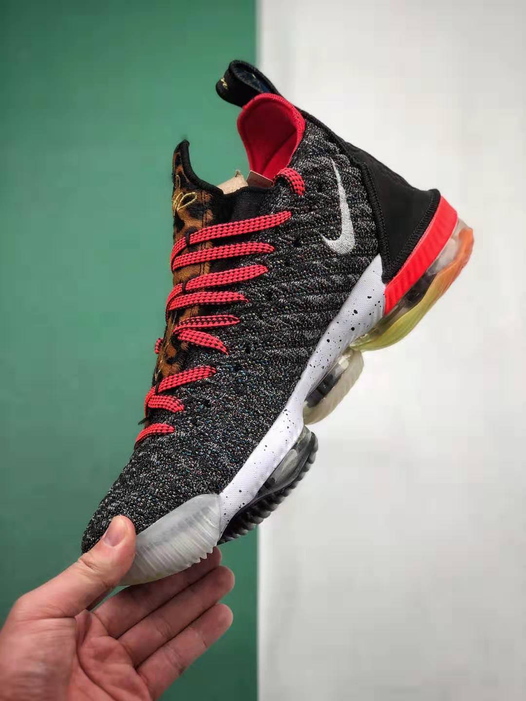 Nike LeBron 16 EP 'What The' BQ6582-900 | Premium Basketball Shoes Nike LeBron 16 EP 'What The' BQ6582-900 | Premium Basketball Shoes