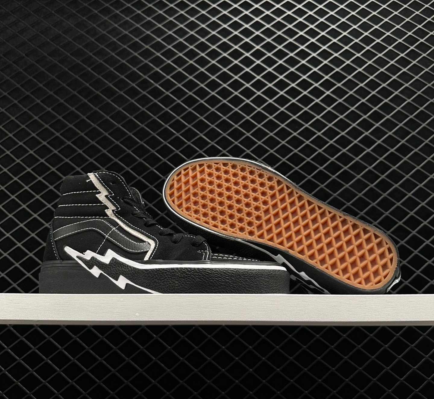 Vans SK8-HI 'Bolt - Black' VN0A5JIVBKA | Stylish and edgy high-top sneakers
