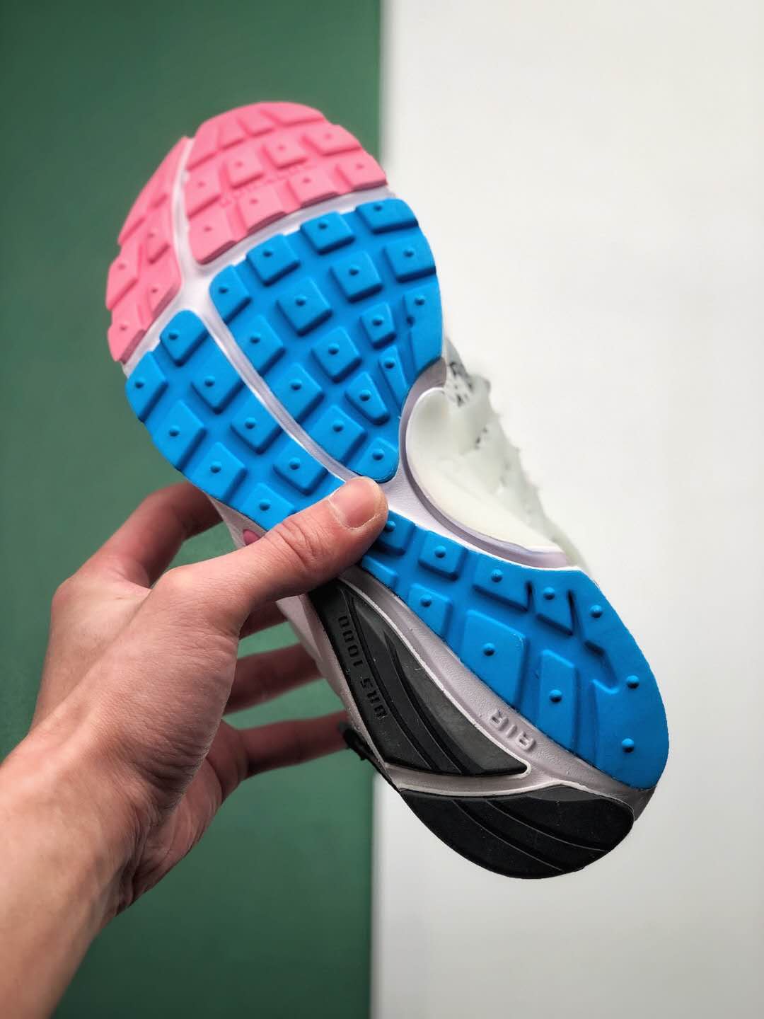 Parra x Off White x Nike Air Presto 2 White Multi Color AA3830-140 - Limited Edition Sneaker Parra x Off White x Nike Air Presto 2 White Multi Color AA3830-140 - Limited Edition Sneaker